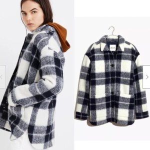 Madewell Walton Shirt-Jacket in Navy/White Plaid - Women’s Medium